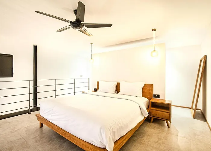 Huge Loft 200M From The Beach Canggu * Canggu