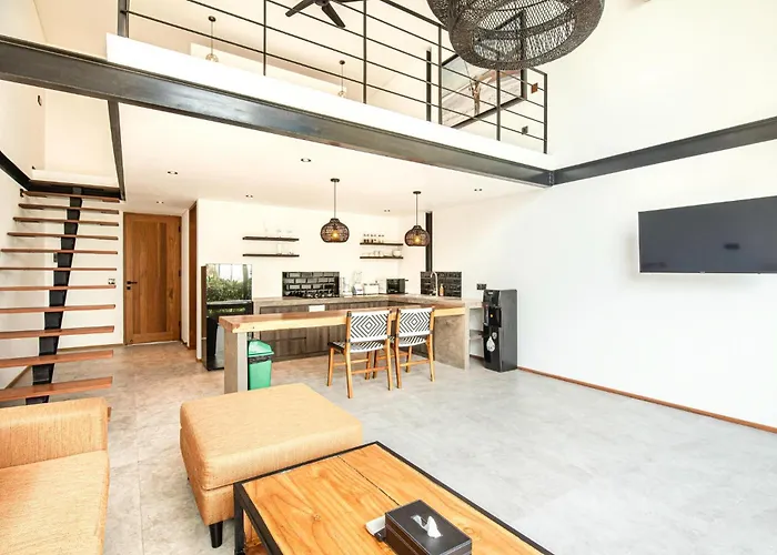 Hotel Huge Loft 200M From The Beach Canggu Canggu
