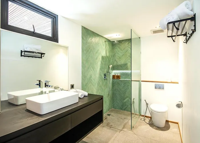 Hotel Huge Loft 200M From The Beach Canggu *
