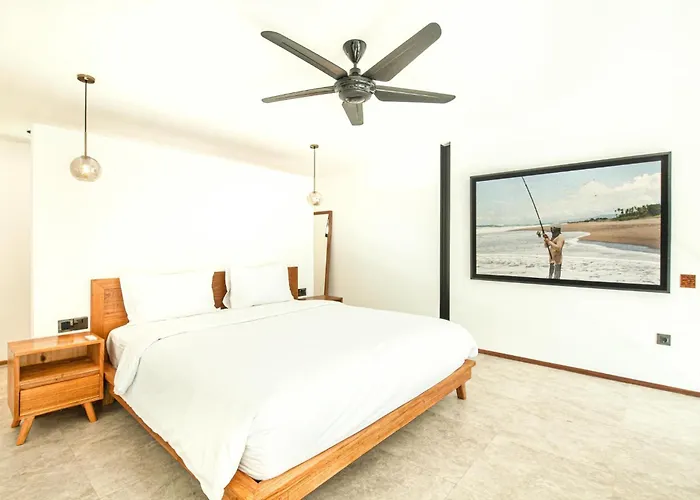 Huge Loft 200M From The Beach Canggu * Canggu