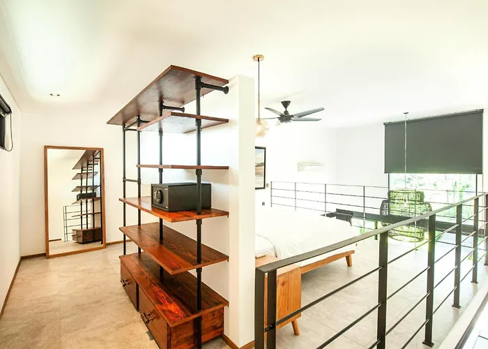 Hotel Huge Loft 200M From The Beach Canggu